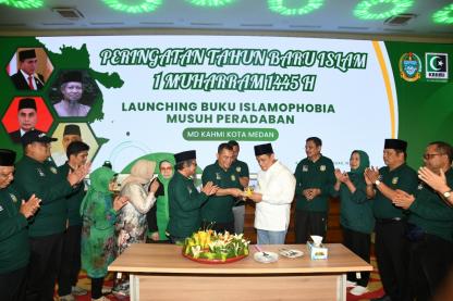 Gubernur Edy Rahmayadi Apresiasi Buku 'Islamophobia Musuh Peradaban